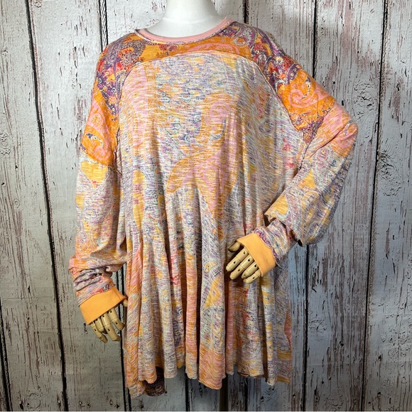 🎉HP🎉 NEW NWT Free People Making Circles Longline T-Shirt Tunic Paisley Small - Picture 2 of 14